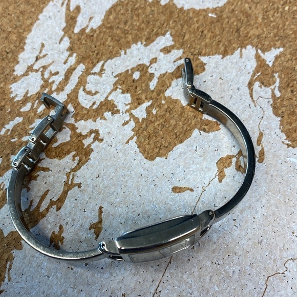 NY & C Ladies Watch - Picture 4 of 4